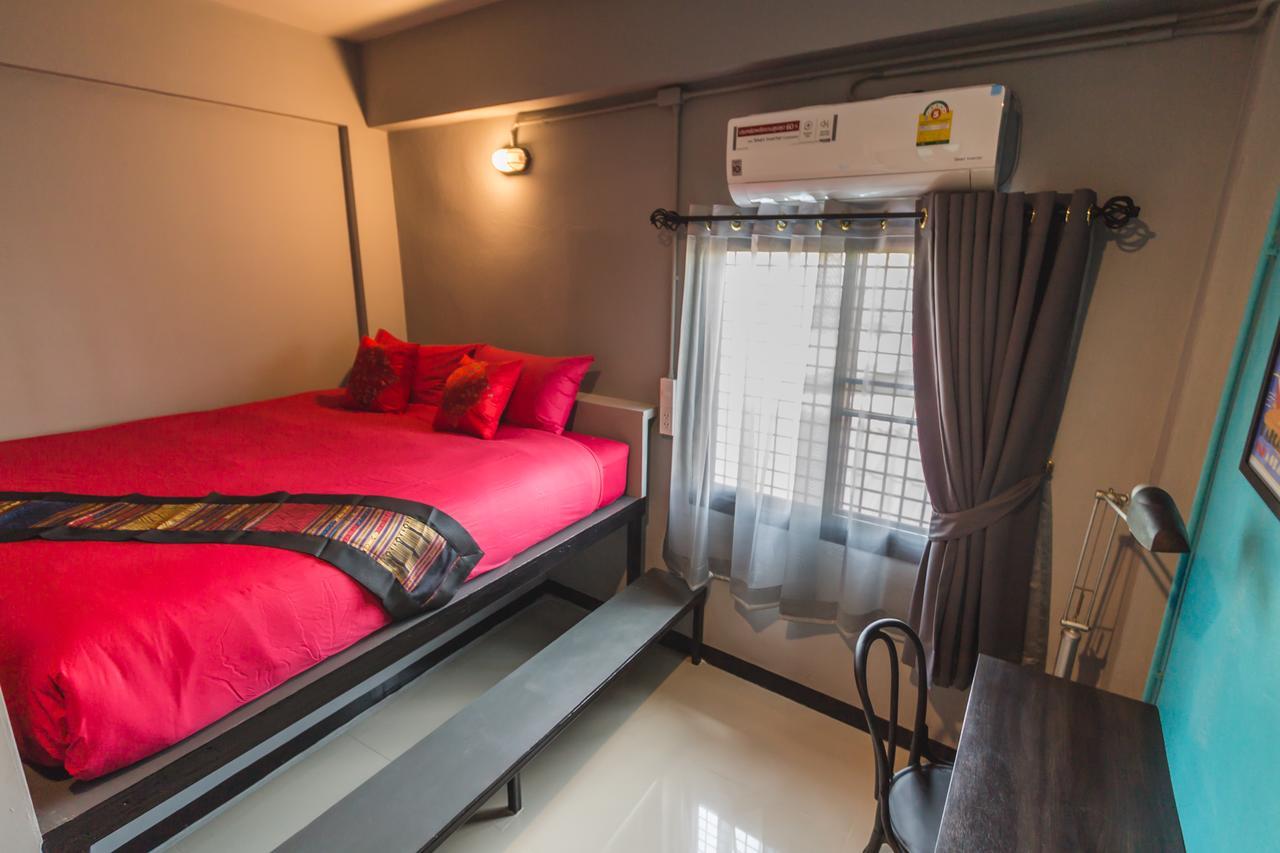 Chez Pom Hotel Csiangmaj Kültér fotó