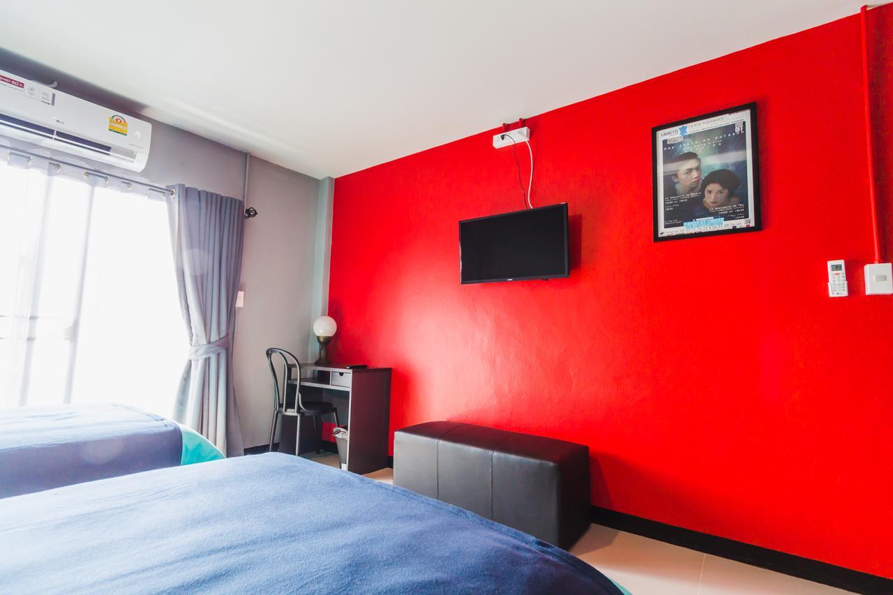 Chez Pom Hotel Csiangmaj Kültér fotó